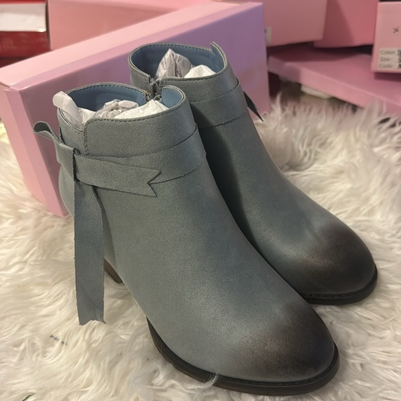GREY ANKLE BOOT SIZE 6 NEW NEVER WORN - Picture 4 of 4
